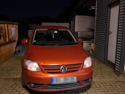 Gebraucht VW Golf IV 75 PS (55 kW) 2006 Orange Limousine