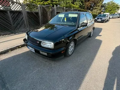 Gebraucht VW Golf III 90 PS (66 kW) 1996 Schwarz Limousine