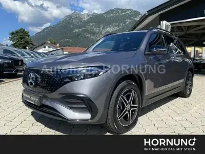 Gebraucht Mercedes EQB300 AMG 167 kW (228 PS) 2024 Metalliclack mountaingrau SUV