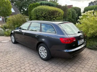 Gebraucht Audi A6 Ambiente 170 PS (125 kW) 2007 Grau Kombi
