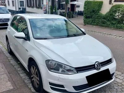 Gebraucht VW Golf VII Cup 86 PS (63 kW) 2014 Weiß Limousine