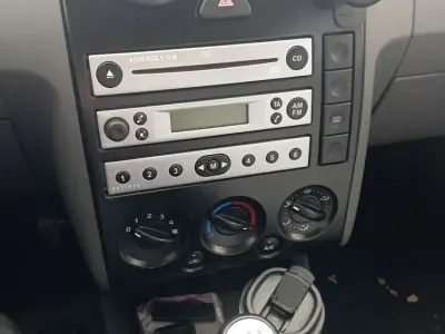 Gebraucht Ford Fusion 75 PS (55 kW) 2005 Kleinwagen