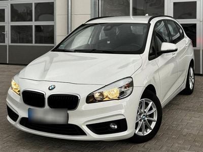 Gebraucht BMW 218 Active Tourer 136 PS (100 kW) 2014 Weiß Van / Kleinbus