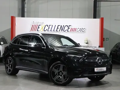 Second-hand Mercedes GLC300e AMG line 333 CP (244 kW) 2023 Negru SUV