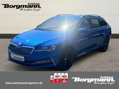 Gebraucht Skoda Superb LAURIN & KLEMENT 190 PS (139 kW) 2022 Blau Kombi