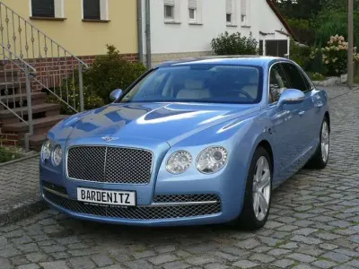 Usata Bentley Flying Spur 625 CV (459 kW) 2014 Blu Berlina