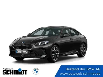 Gebraucht BMW 220 Gran Coupé Shadowline 170 PS (125 kW) 2025 (schwarz)  black saphire Coupé