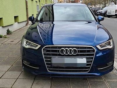 Gebraucht Audi A3 Ambition 150 PS (110 kW) 2013 Blau Limousine