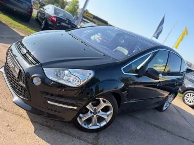 Gebraucht Ford S-MAX Titanium S 163 PS (119 kW) 2010 Schwarz Van / Kleinbus