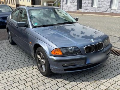 BMW 325