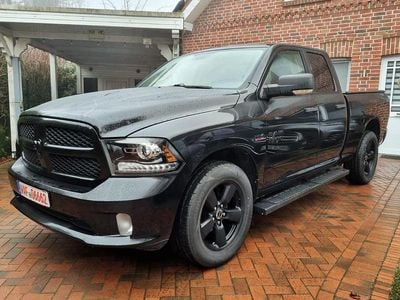 Schwarz Gebraucht 2017 Dodge Ram Abholung | 23.999 €