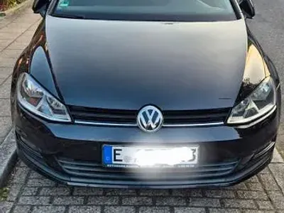 Second-hand VW Golf VII Cup 140 CP (102 kW) 2014 Negru Berlinǎ