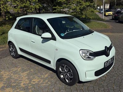 Gebraucht Renault Twingo LIMITED 73 PS (53 kW) 2020 Grün Kleinwagen