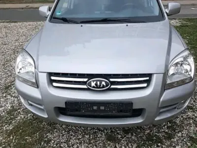 Gebraucht Kia Sportage 140 PS (102 kW) 2008 Silber SUV
