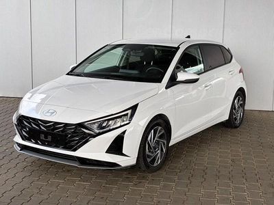 Gebraucht Hyundai i20 Comfort 101 PS (74 kW) 2025 Atlas white Kleinwagen