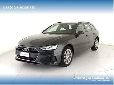 Grigio Gebraucht 2022 Audi A4 Comfort Kombi | 23.800 € (Fairer Preis)