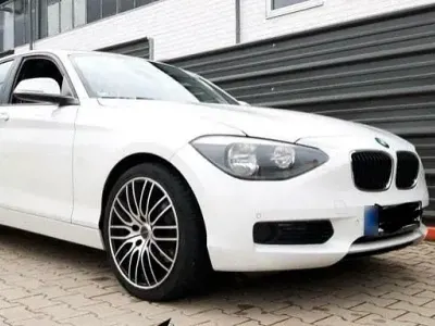 Usata BMW 118 170 CV (125 kW) 2012 Bianco Utilitaria