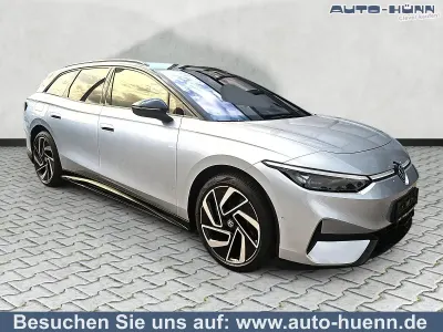 Neu VW ID.7 Pro 210 kW (286 PS) 2026 Scalesilver metallic Kombi