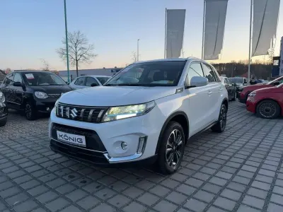 Gebraucht Suzuki Vitara Comfort+ 116 PS (85 kW) 2023 Weiß SUV