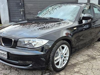 Gebraucht BMW 118 Advantage 143 PS (105 kW) 2011 Schwarz Kleinwagen