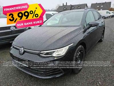 Gebraucht VW Golf VIII Life 150 PS (110 kW) 2022 Deep black perleffekt Kombi