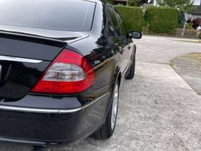 Mercedes E280