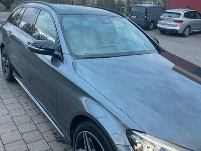 Gebraucht Mercedes C300 245 PS (180 kW) 2019 Andere farben Kombi
