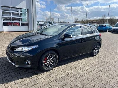 Gebraucht Toyota Auris Edition 132 PS (97 kW) 2015 Limousine