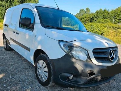 Mercedes Citan 109