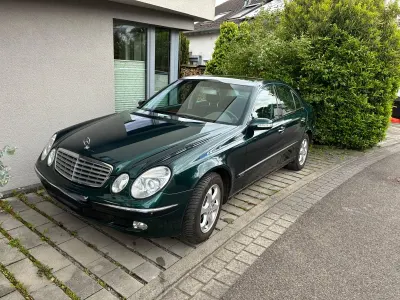 Gebraucht Mercedes E320 Elegance 224 PS (164 kW) 2003 Grün Limousine