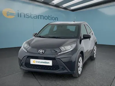 Gebraucht Toyota Aygo X Business Edition 72 PS (52 kW) 2024 Schwarz SUV