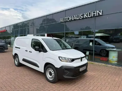 Neu Citroën Berlingo 131 PS (96 kW) 2026 Eisweiß Van / Kleinbus
