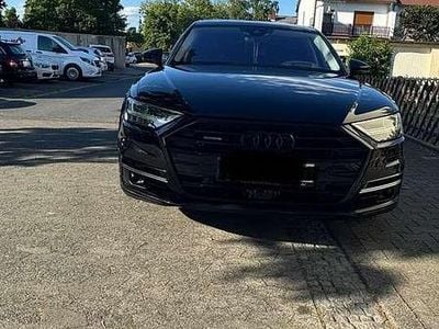 Audi A8L