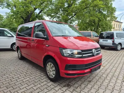 Gebraucht VW T6 150 PS (110 kW) 2018 Rot Van