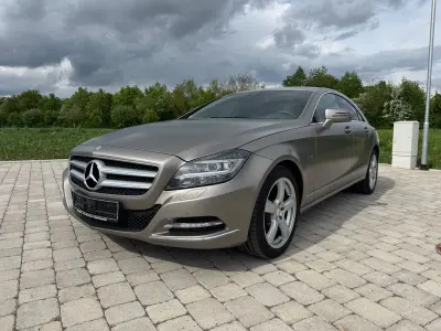Gebraucht Mercedes CLS350 Edition 265 PS (194 kW) 2011 Gold Coupé