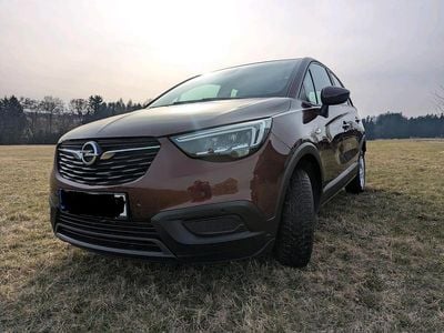 Usata Opel Crossland X 110 CV (80 kW) 2018 Marrone SUV