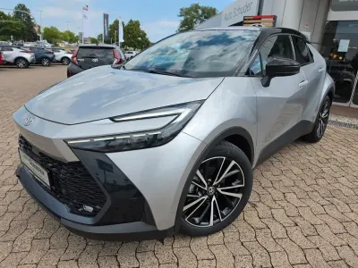 Neu Toyota C-HR Lounge 196 PS (144 kW) 2025 Silber SUV