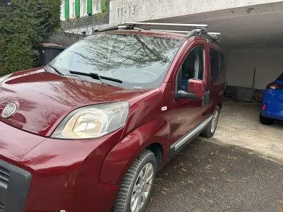 Gebraucht Fiat Qubo Trekking 95 PS (69 kW) 2012 Van / Kleinbus