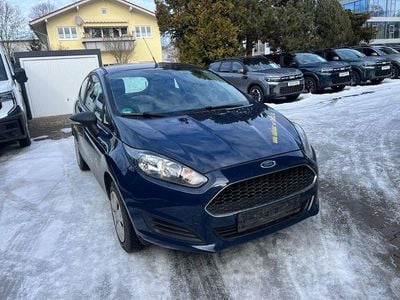 Blau Gebraucht 2017 Ford Fiesta Ambiente | 3.900 € (Guter Preis)