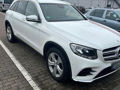Gebraucht Mercedes GLC250 AMG 204 PS (150 kW) 2015 Weiß SUV