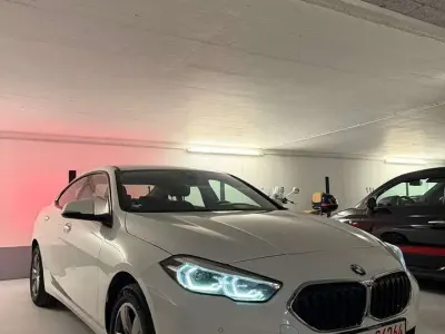 Gebraucht BMW 216 116 PS (85 kW) 2022 Weiß Limousine