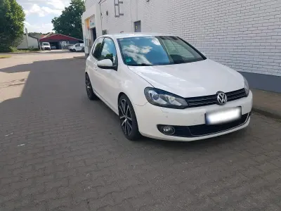 Gebraucht VW Golf VI 160 PS (117 kW) 2009 Weiß Kleinwagen