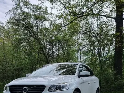 Usata Volvo XC60 Linje Inscription 220 CV (161 kW) 2017 SUV