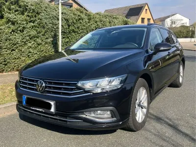 Gebraucht VW Passat Business 150 PS (110 kW) 2021 Schwarz Kombi