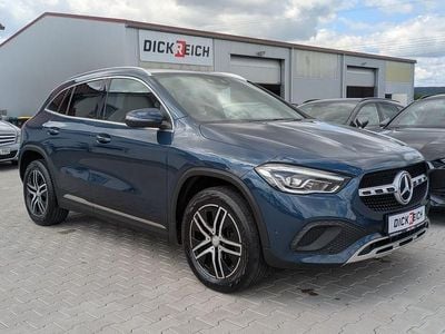 Mercedes GLA220