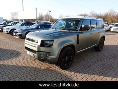 Gebraucht Land Rover Defender SE 200 PS (147 kW) 2020 Pangea green SUV