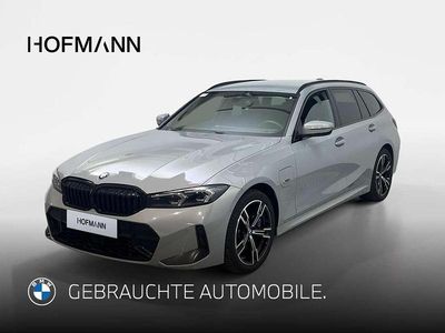 Gebraucht BMW 320e M Sport 272 PS (200 kW) 2022 M brooklyn grau metallic Kombi