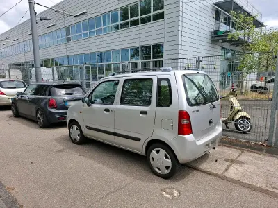Gebraucht Suzuki Wagon R+ 75 PS (55 kW) 2002 Silber Van / Kleinbus