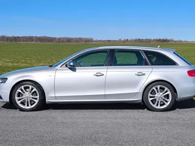Używany Audi S4 Sport 333 KM (244 kW) 2009 Srebrny Kombi