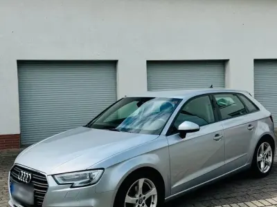 Gebraucht Audi A3 Sport 150 PS (110 kW) 2020 Silber Limousine